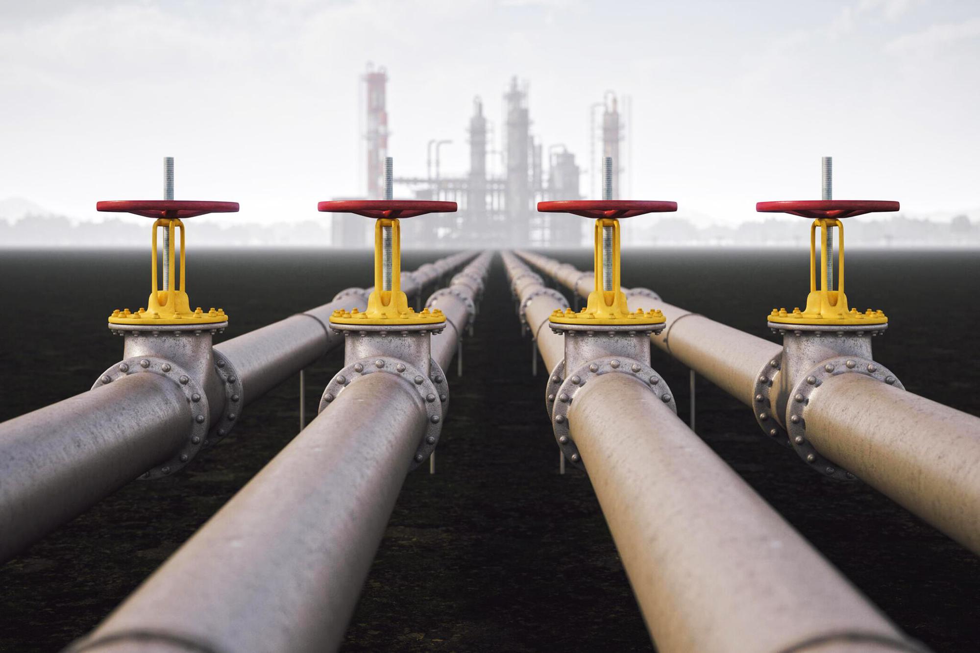 oil-refinery-pipeline_1021345-72